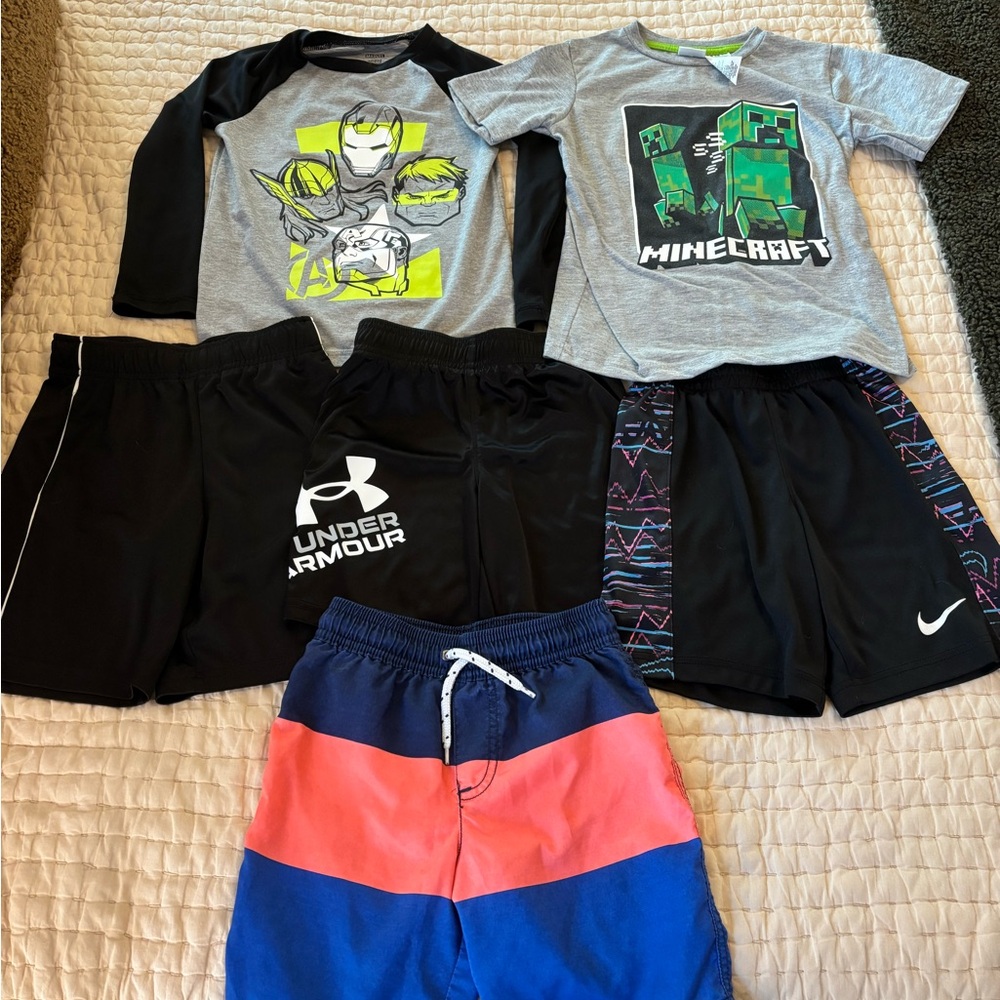 Boys Graphic Tees and Shorts Set
